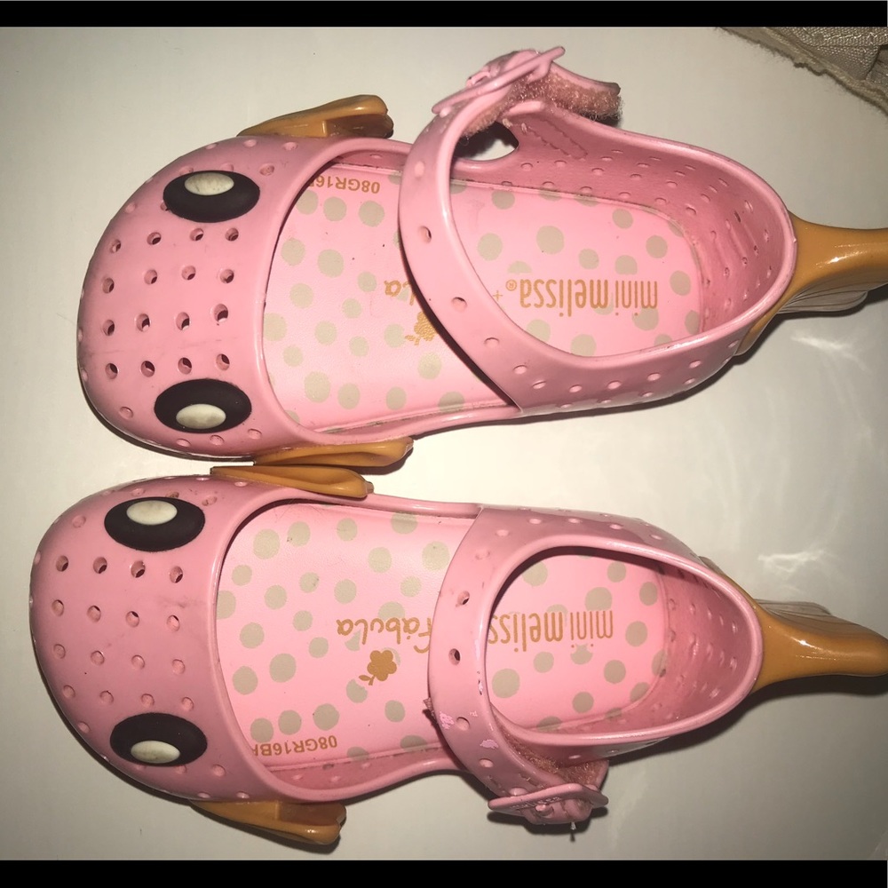 Mini Melissa size 5, worn a few times. No box